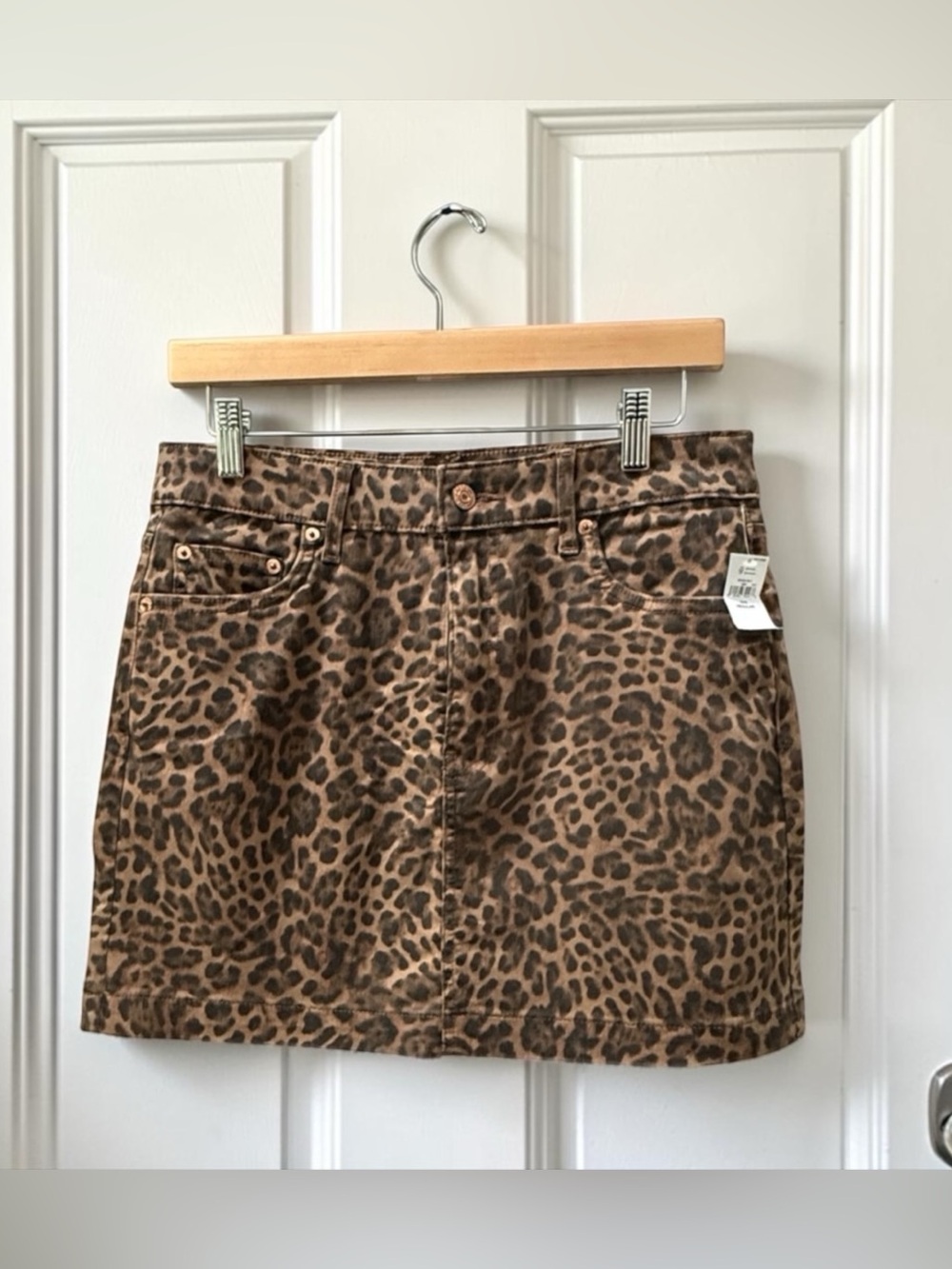 NWT Gap Women’s Leopard Print Mini Skirt! Size 6! NEW! - Picture 2 of 7
